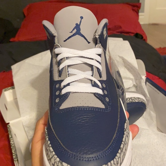 Air Jordan 3 Retro GeorgeTown Size 10.5 - Picture 2 of 6